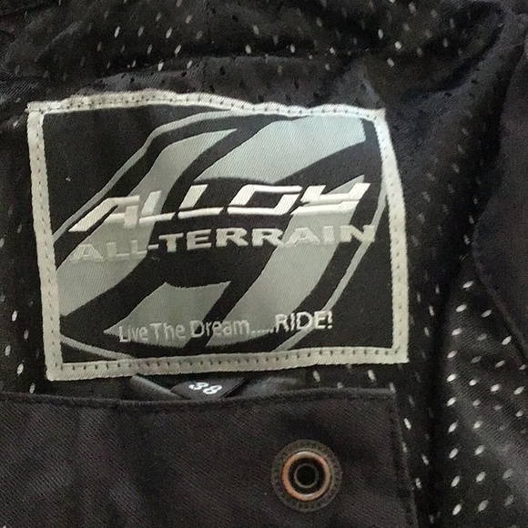 Alloy Override Pants, Mens insulated for adventure. - Picture 2 of 7